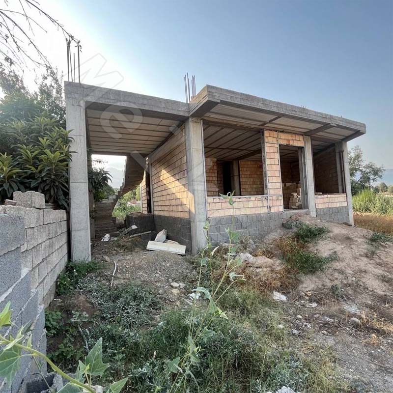 ویلا نیمه کاره 90 متری در رستم آباد گیلان