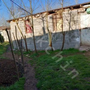 ویلایی کلنگی بر روی 1100 متر زمین با 55 متر زیر بنا در روستای گیل پرده سر در سنگر