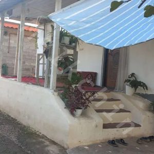 ویلایی در دهبنه شهر سنگر به متراژ 700 متر دو خوابه با 90 متر زیر بنا