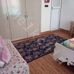 اپارتمانی دو خوابه 120 متری در سنگر و دارای پارکینگ اختصاصی