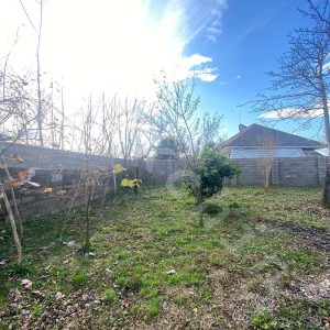 1300 متر زمین با بنای 130 متری در روستای جوبنه در بخش سنگر
