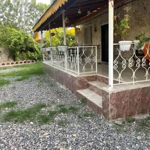 ویلایی دو خوابه در بخش سنگر به متراژ 300 متر