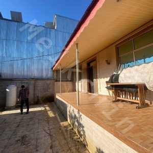 225 متر ویلا در روستای گیل پرده سر در بخش سنگر با سند تک برگ دو خوابه